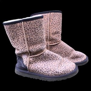 UGG leopard print boots in leather and faux fur